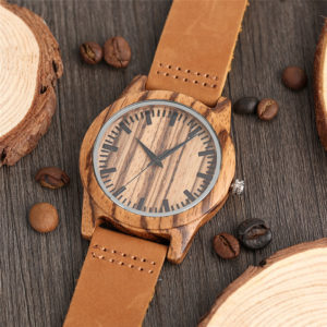 houten horloge voor dames plaatje