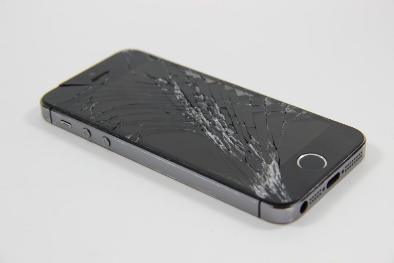 iPhone reparatie kan je veel geld schelen!