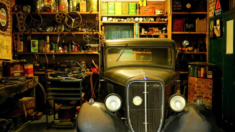 Een roldeur voor je garage: goed idee of niet?